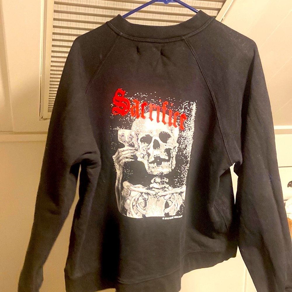 BLACK AND RED ‘SACRIFICE’ BAREKNUCKLES CREWNECK SIZE MEDIUM
